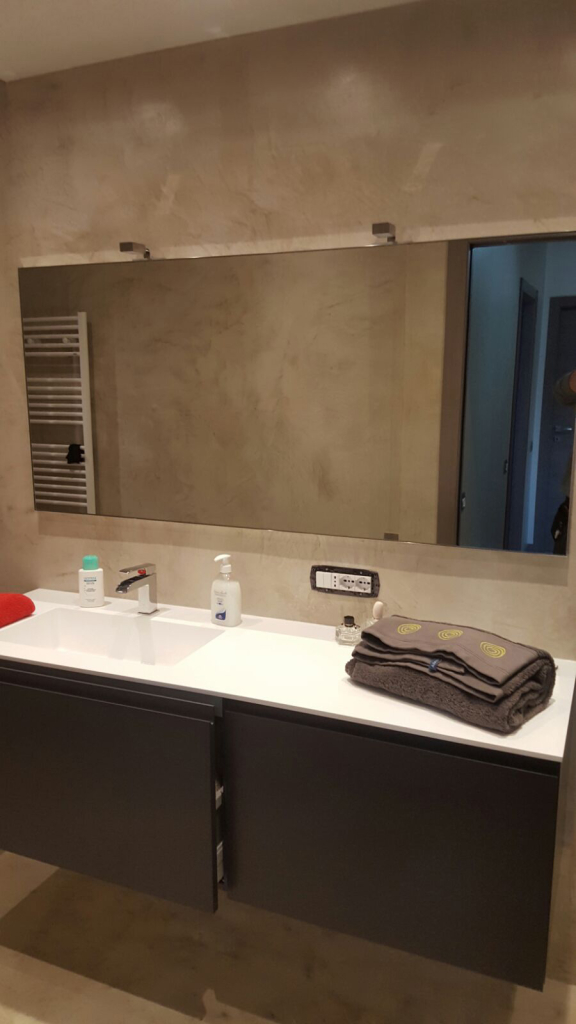 CEMENTO MADRE / Bagno