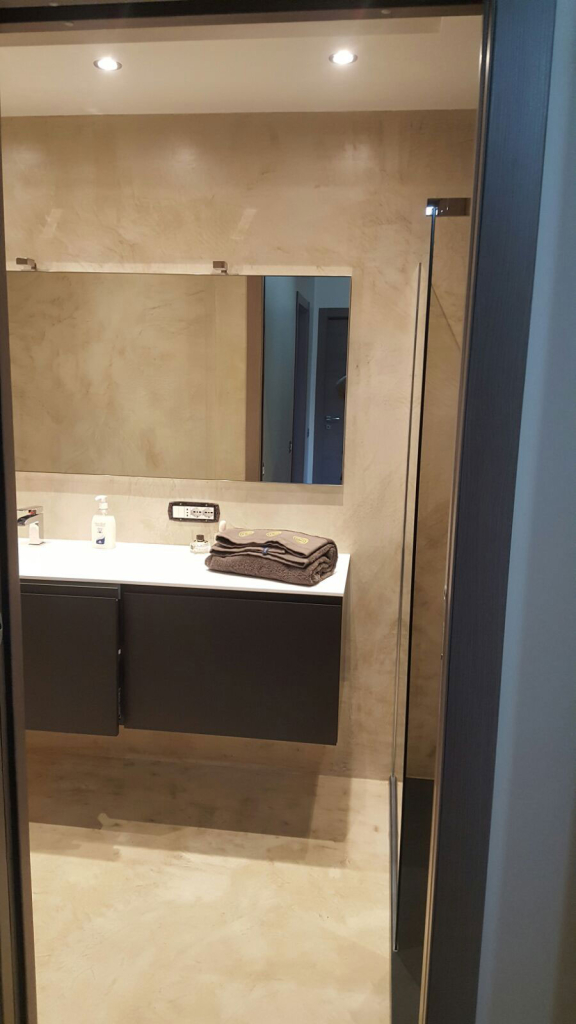 CEMENTO MADRE / Bagno
