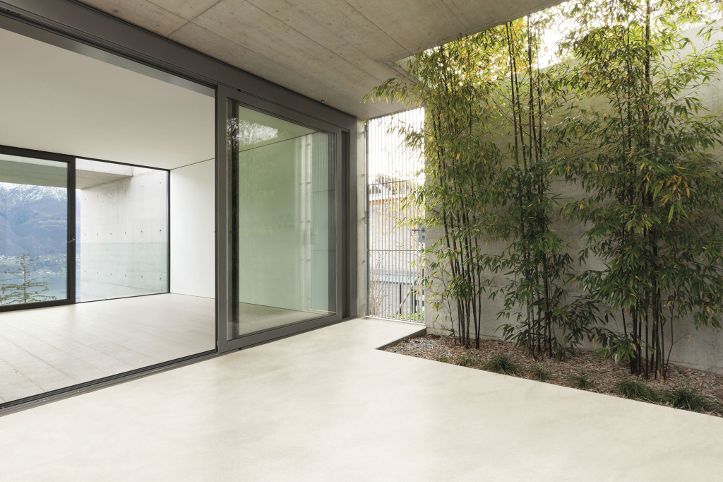 SPATOLATO OUTDOOR / Terrazzo